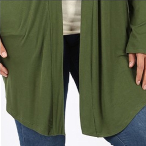 SALE ♥️ Army green colored cardigans - Picture 3 of 3